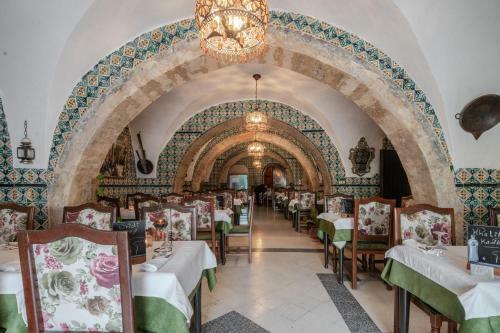 Hotel H�tel Medina