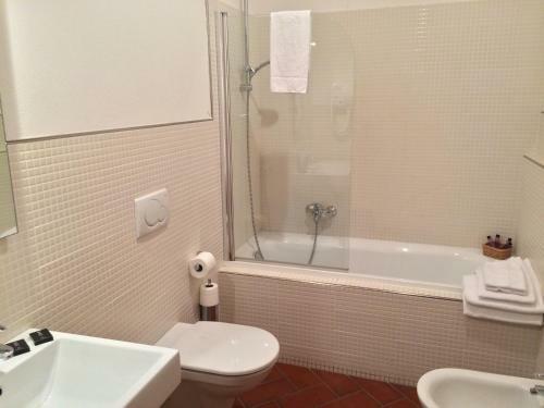 Hostal Relais Palazzo Lodron