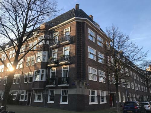 Authentic Amsterdam Apartment Rai