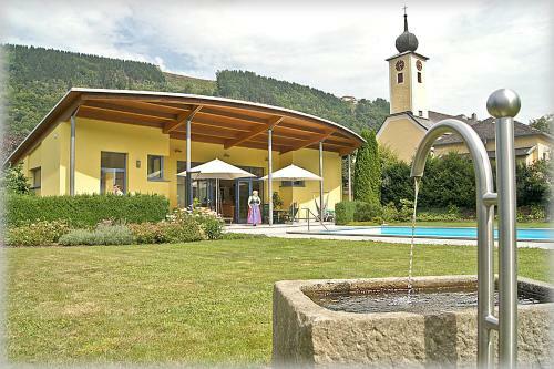 Hostal Gasthof-pension Sch�tz