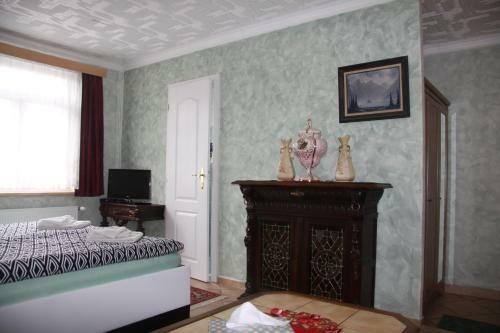 Hostal Villa Anastazis - Penzion Eden