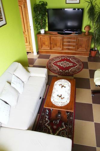 Hostal Villa Anastazis - Penzion Eden