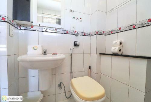 Apartamento Studio Renovado Com Varanda Em Copacabana!