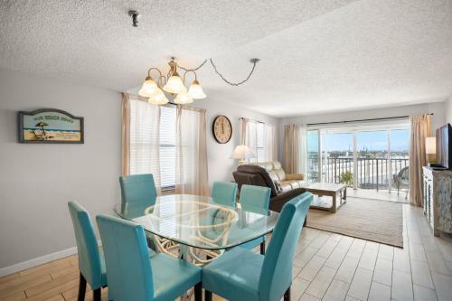 405 Beach Place Condos