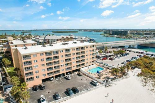 402 Beach Place Condos