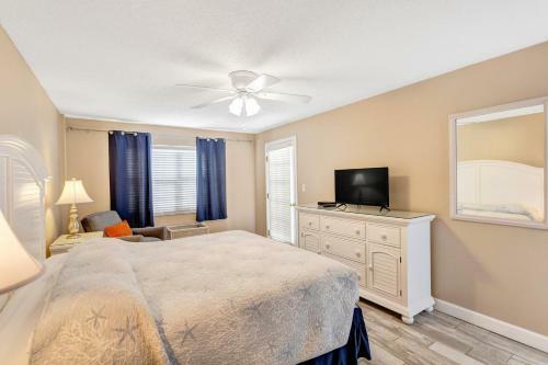 212 Beach Place Condos