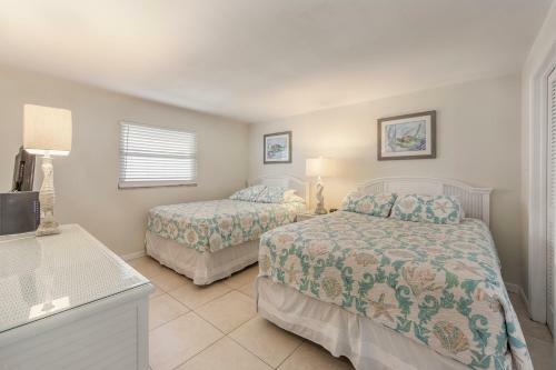 209 Beach Place Condos