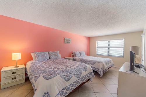 407 Beach Place Condos