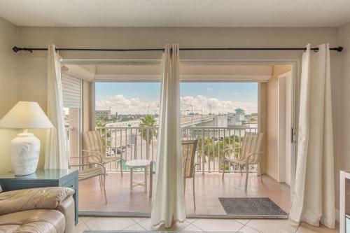 305 Beach Place Condos