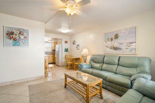 229 Surf Song Resort