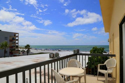 350 Surf Song Resort