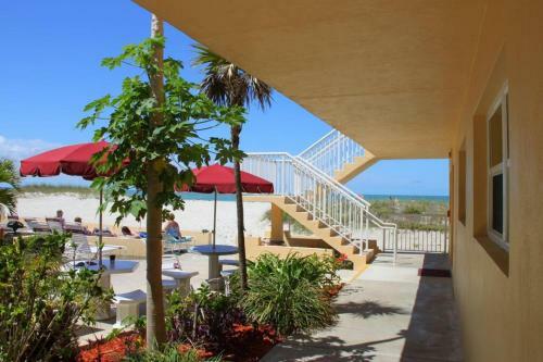 120 Surf Song Resort