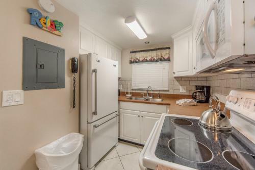 120 Surf Song Resort