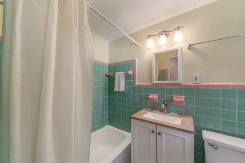 154 Surf Song Resort
