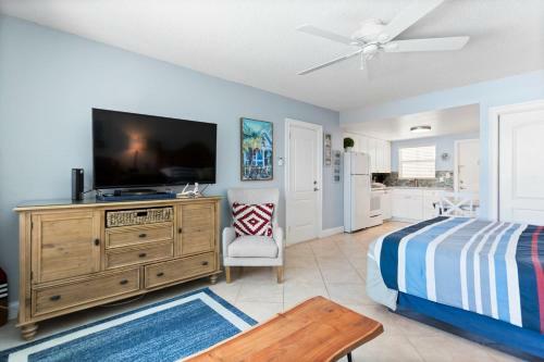 226 Surf Song Resort