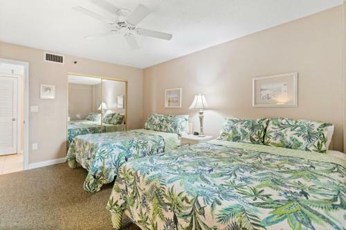 #304 Beach Place Condos