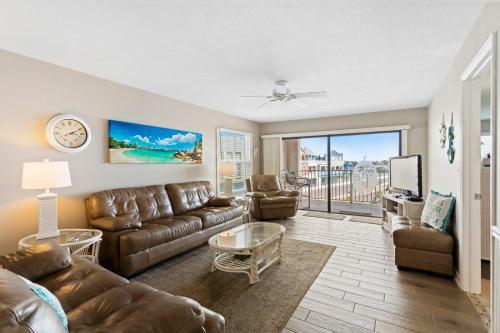 #304 Beach Place Condos