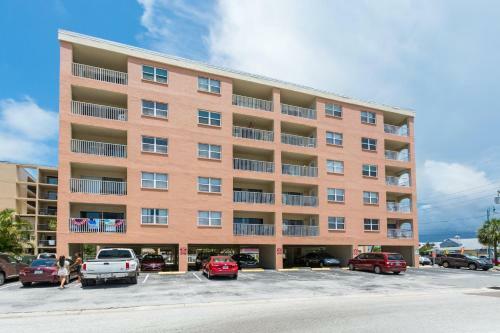 #304 Beach Place Condos