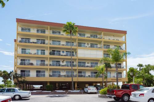 510 Madeira Norte Condo