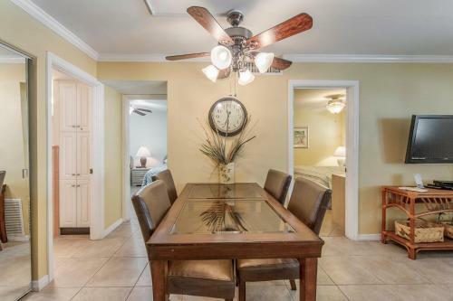 118 Surf Song Resort