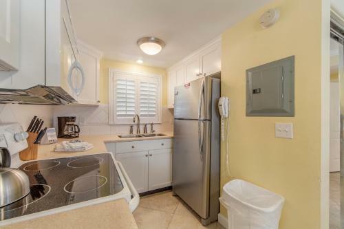 224 Surf Song Resort