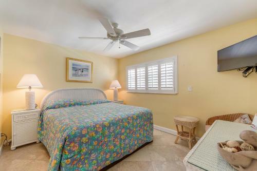 224 Surf Song Resort