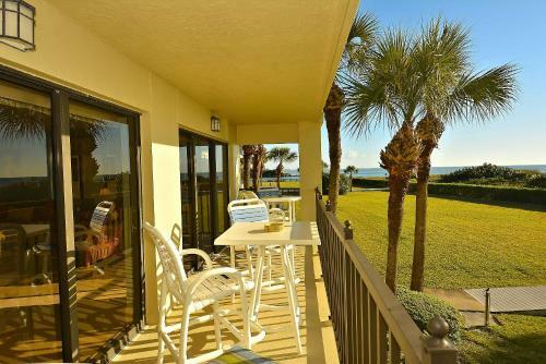 Land's End #201 Building 8 - Beach Front