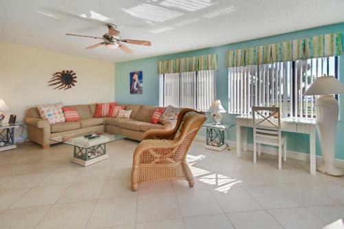 Land's End #201 Building 8 - Beach Front