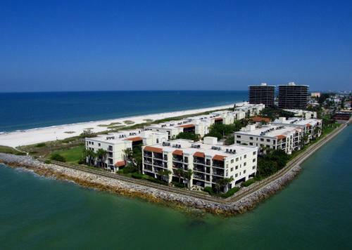 Land's End 304 Building 1 -lovely Updates With Amazing Views!