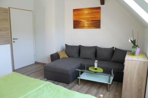 Post Hostel For Youth, Students And Pilgrims
