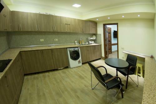 Home Boutique Hostel