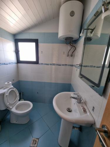 Sea View Apartment Dhermi With Balcony