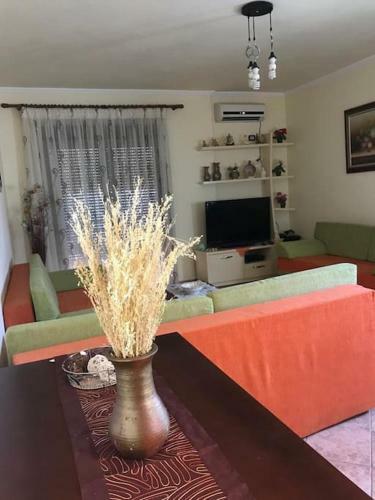 Apartamento Ideally Seascape Flat, With Beach View From Balcon