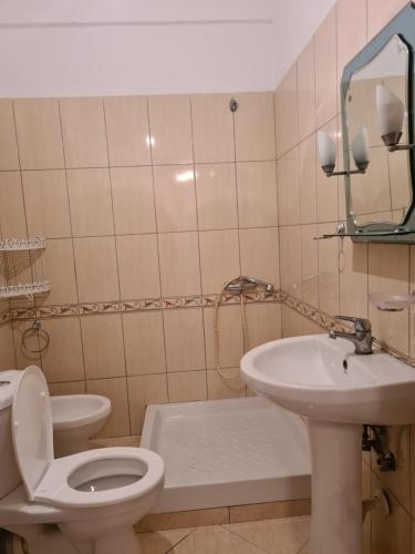 Armando Apartments