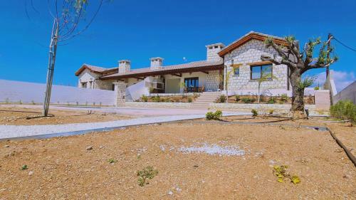 Chrystallia Holiday Villas