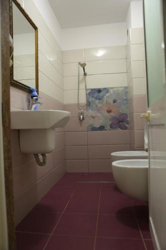 Hotel Autostrada (highway)