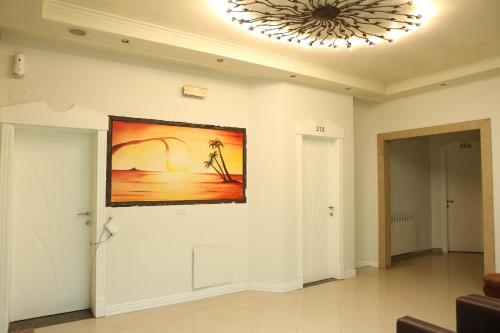 Hotel Autostrada (highway)