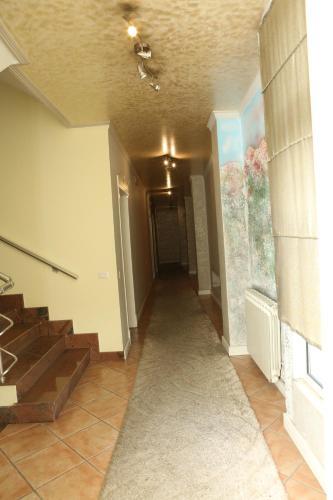 Hotel Autostrada (highway)