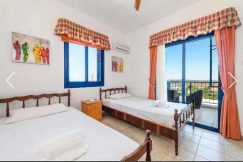 Konnos Hight Villa