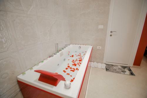 Ajilin Hotel Rooms