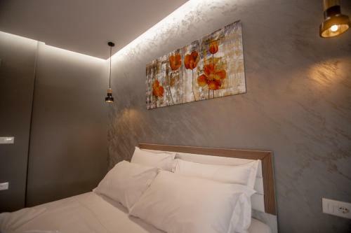 Ajilin Hotel Rooms