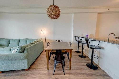 Apartamento Grand Pointe 613 Condo