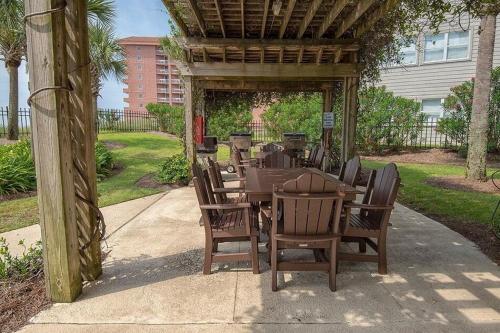 Apartamento Grand Pointe 613 Condo
