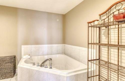 Apartamento Admirals Quarters 1205 Condo
