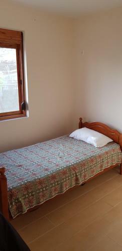 Kimon's Apartment