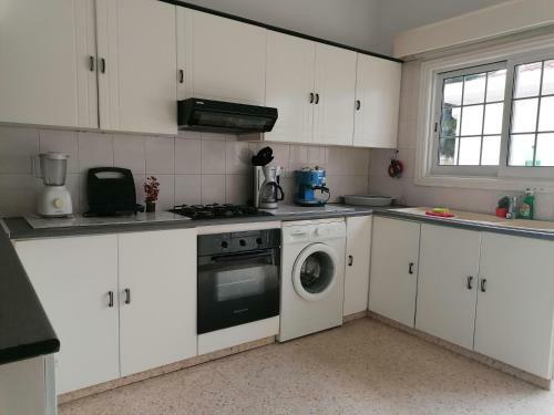 Apartamento Nirvana Arthouse 2km From Lca Center
