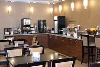 Best Western Plus Fergus Hotel