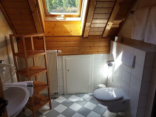 Hostal Pension & Apartments Am Bergsee