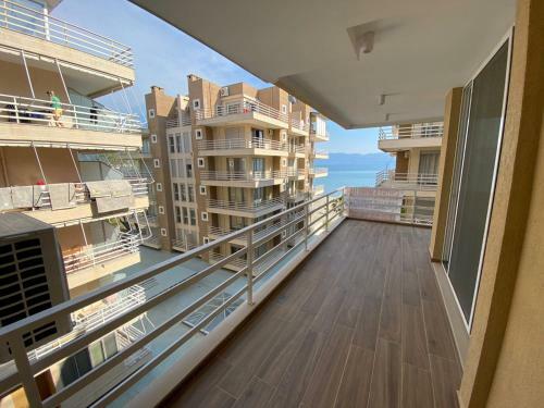 Wes Luxury Apartment