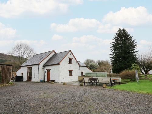 Maes Y Berllan Barn